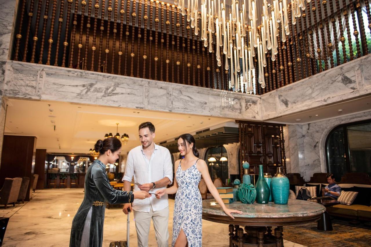 Peridot Grand Luxury Boutique Hotel Hanoi Kültér fotó Lobby